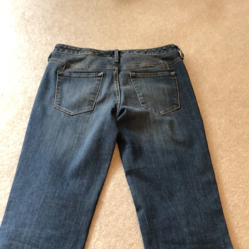 Mossimo mid rise straight jrans - Picture 4 of 4